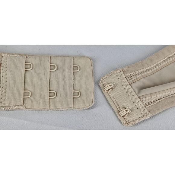 VICTORIA'S SECRET WOMEN'S NUDE BEIGE PUSH-UP BRA - SIZE 36DD / E80 - Picture 4 of 7